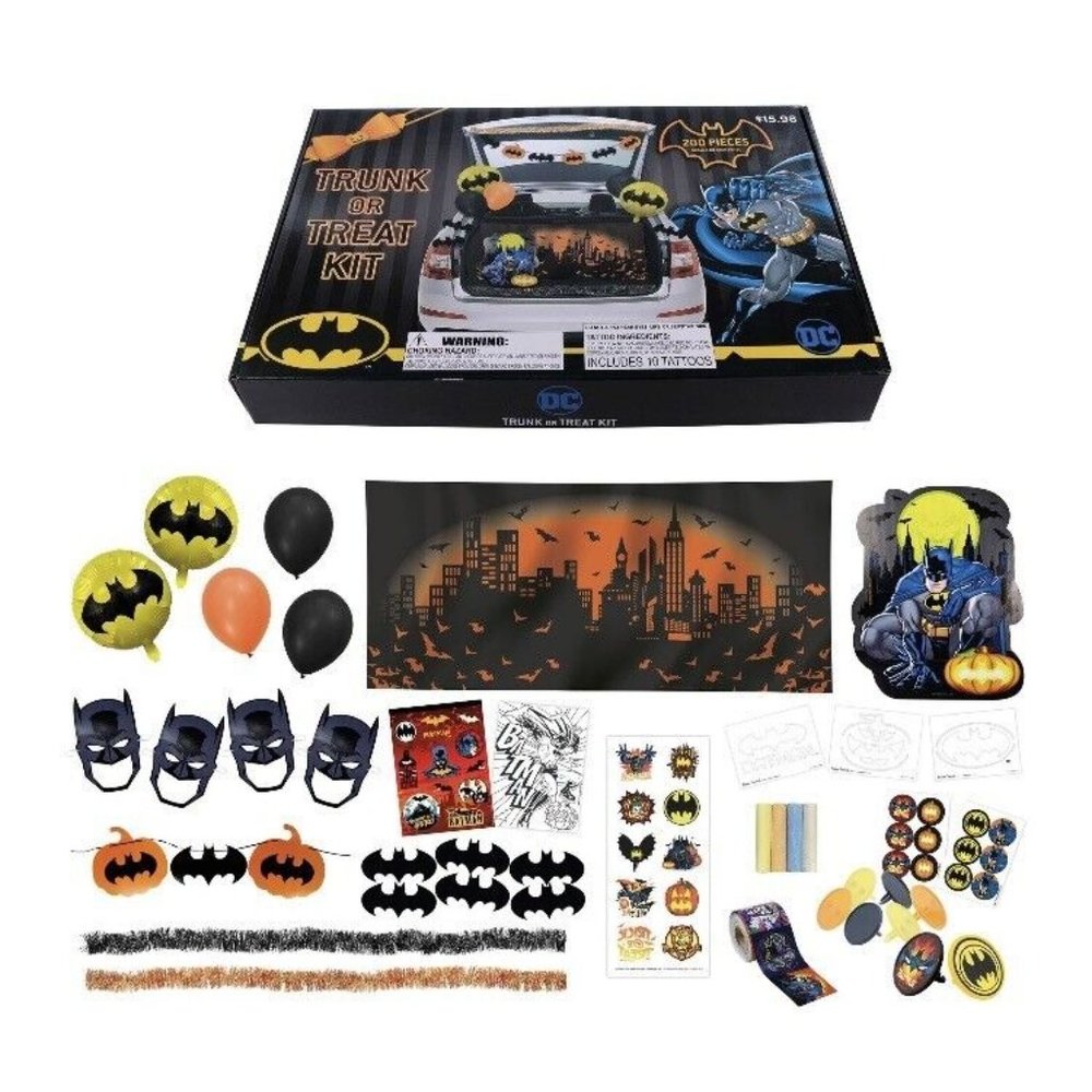 Batman DC Halloween Trunk Or Treat Party Decor Kit 200 Pieces Party Decorations